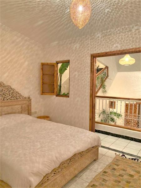 Na fotografii je vidět objekt Riad with 3 Swimming Pools nacházející se ve městě Marakéš.