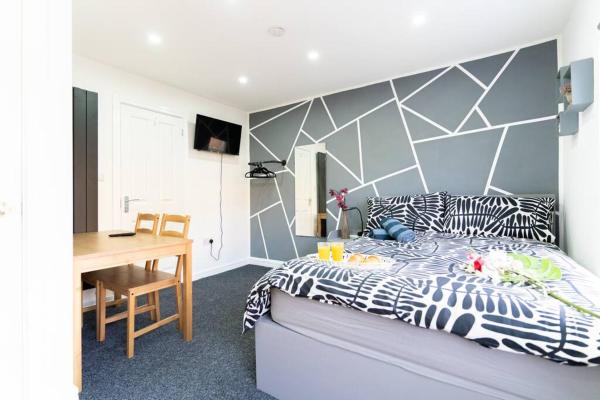 Exclusive Studio Retreat, Birmingham