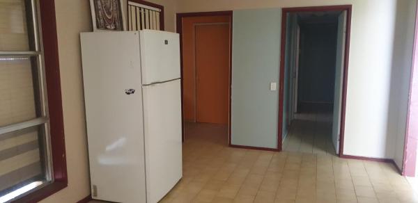 La photo montre l'objet Affordable 3 bedroom with shared kitchen and bathroom with one guest in backyard situé dans la ville de Werribee.