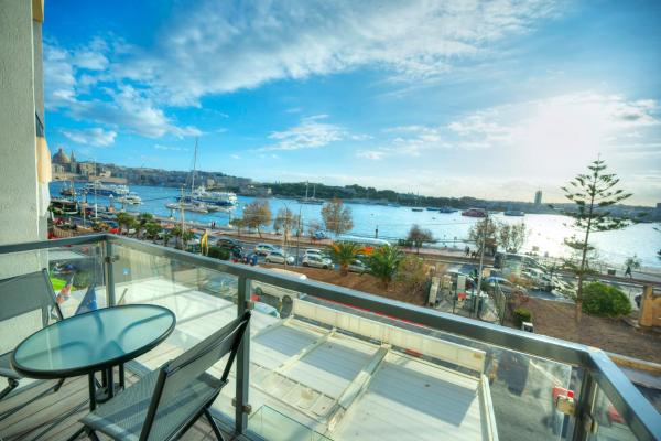 A la foto es mostra l'objecte Cozy 2bedroom seafront apartment, balcony GOSLM-10 situat a la ciutat de Sliema.