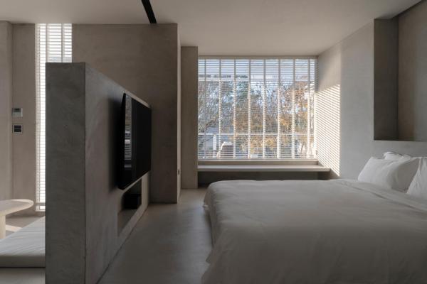 The photo shows the Yamaki x Shaoguang Stay located in the city of Yuchi.