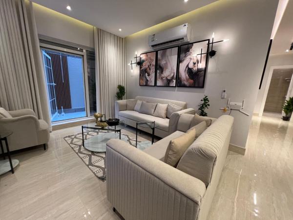 A la foto es mostra l'objecte غرفRiyadh almajidiya appartment AlYasmin3 situat a la ciutat de Riad.