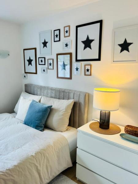 På billedet ses objektet Moderne Wohnung am Waldrand, 5 Minuten zur Autobahn in alle Richtungen beliggende i byen Limbach.