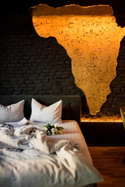 World Studio Africa, Hermannstadt