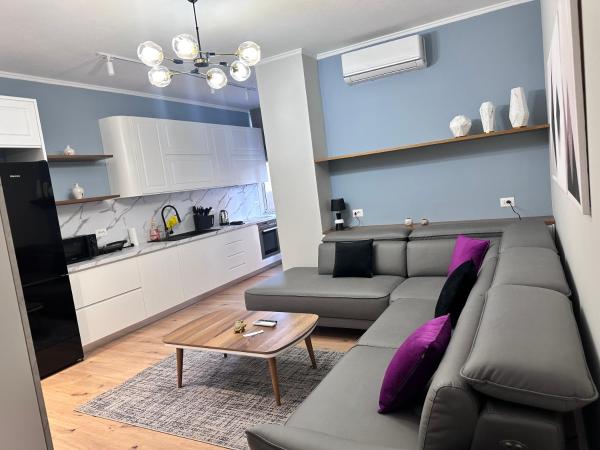 Modern Loft in Prime Location, Tirana
