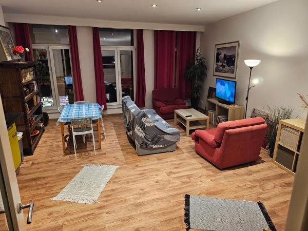 A la foto es mostra l'objecte Cosy apt à 200m de la Cathédrale situat a la ciutat de Lieja.