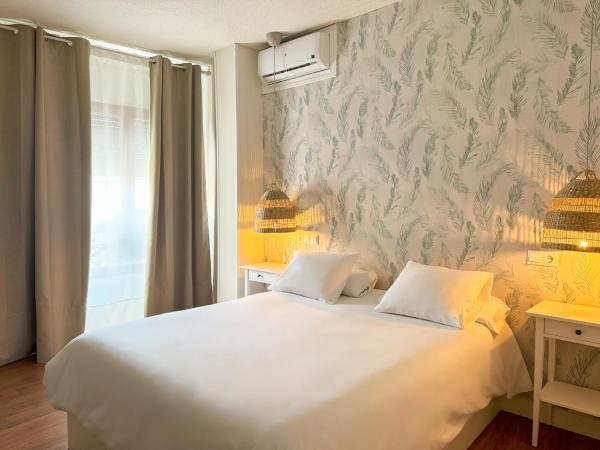 Na fotografii je vidět objekt Hotel Plaza Mayor nacházející se ve městě Yepes.