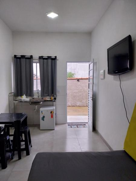 写真にはウバトゥバ市にあるSUITES DA ELIETEが写っています。