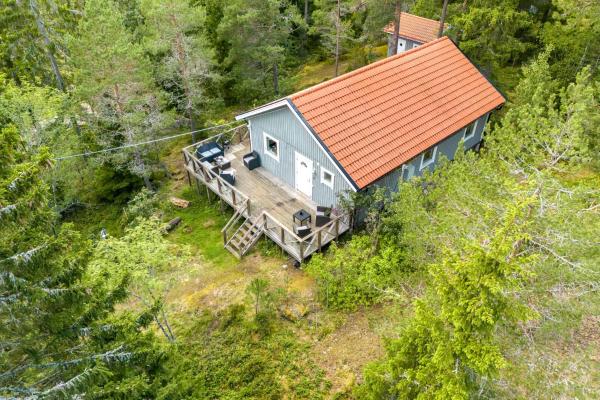 Auf dem Foto ist das Objekt Cottage in Stockholm in der Stadt Uddeby zu sehen.