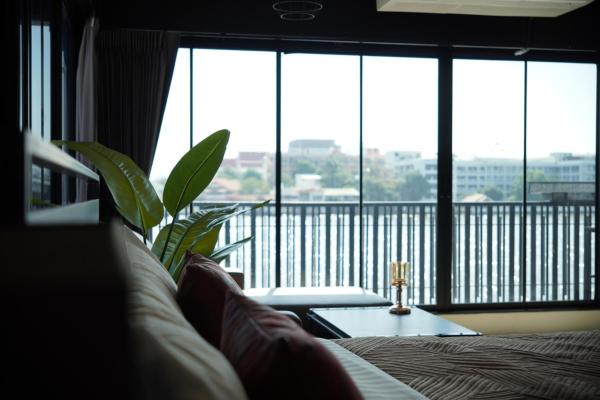 NORN Riverside Bangkok Hotel - นอนริมน้ำ, Бангкок