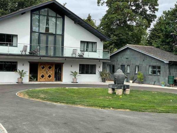 A la foto es mostra l'objecte Hendrix’s cottage situat a la ciutat de Nettleham.