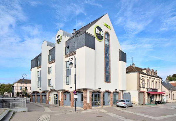 A la foto es mostra l'objecte B&B HOTEL Dreux Centre situat a la ciutat de Dreux.