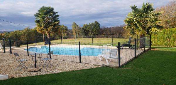 A la foto es mostra l'objecte Le cosy situat a la ciutat de Carmensac.