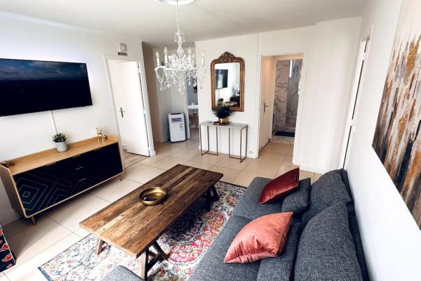 Appartement 3 chambres + parking à Lyon 7, Lyon