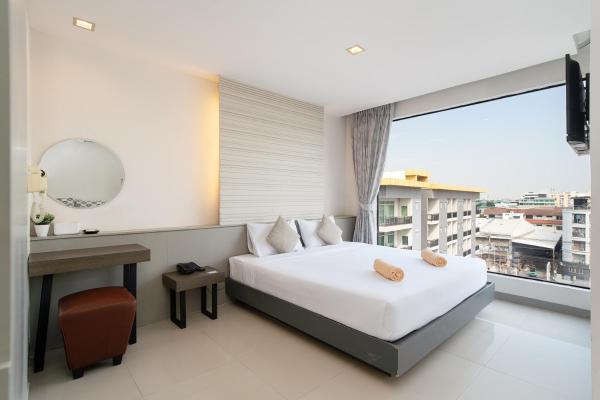 Leenova Hotel, Bangkok