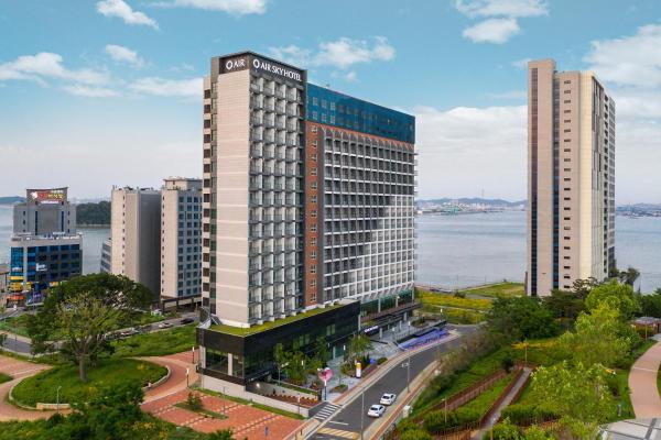 A la foto es mostra l'objecte Airsky Hotel Incheon situat a la ciutat de Incheon.