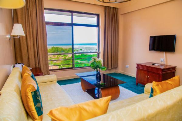 Na zdjęciu widoczny jest obiekt Luwa Evergreen Hotel położony w mieście Mtwara.