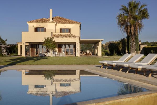 A la foto es mostra l'objecte Porto Heli - Heaven on Earth Villa situat a la ciutat de Ermioni.