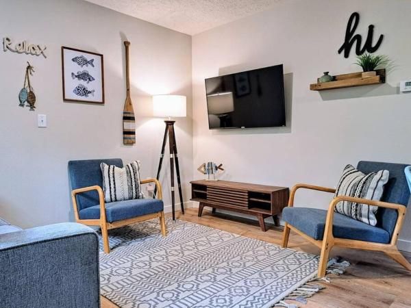 The photo shows the Timber Point Villa # 7 Bernie's Bungalo located in the city of Branson.