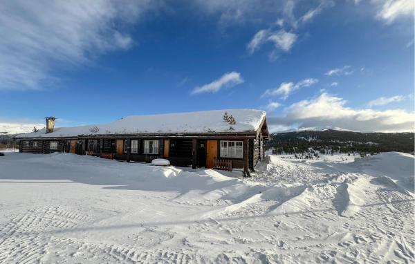 På billedet ses objektet 6 Bedroom Cozy Home In Kvam beliggende i byen Mysusæter.