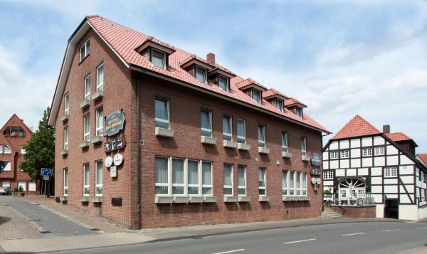 På billedet ses objektet Hotel Hubertus beliggende i byen Ennigerloh.