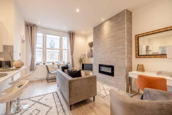 Central Windsor 1 Bedroom Gem,Shared Garden, Windsor