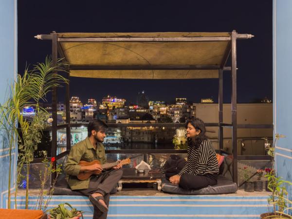 A la foto es mostra l'objecte Madpackers Udaipur situat a la ciutat de Udaipur.