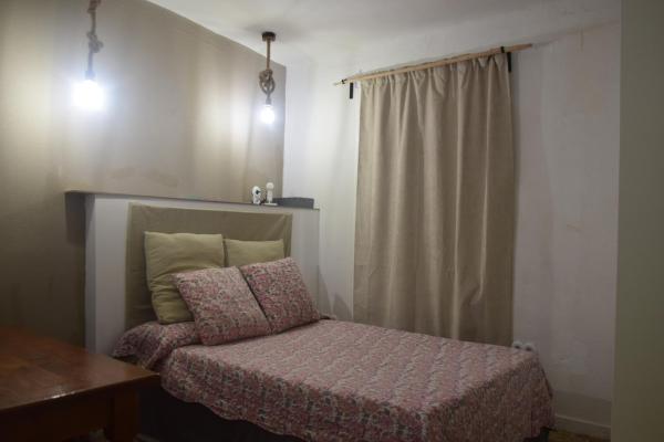 Na foto é possível ver o objeto Habitación delante de la playa Blanes localizado na cidade de Blanes.
