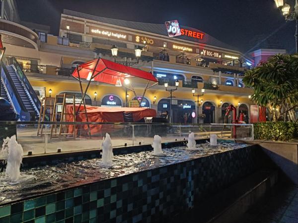 A la foto es mostra l'objecte Luxury l Studio @ Sector-66 Central Gurgaon situat a la ciutat de Gurgaon.