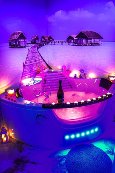 Hot Jacuzzi in Cracow, Cracovie