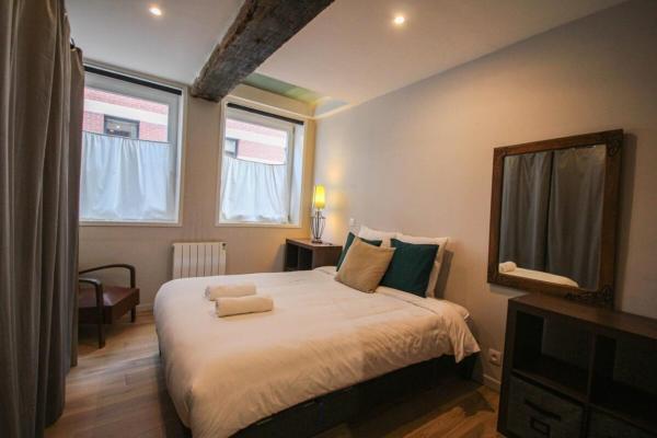 Φωτογραφία 9: Duplex in the heart of Old Lille terrace + parking