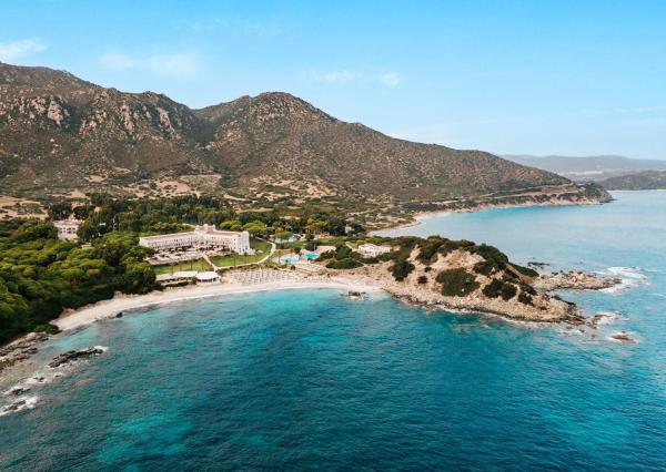 Στη φωτογραφία φαίνεται το αντικείμενο Falkensteiner Resort Capo Boi που βρίσκεται στην πόλη Porto sa Ruxi.