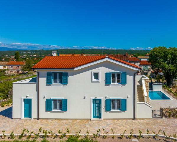 På billedet ses objektet Villa Malina with heated pool beliggende i byen Strilčići.
