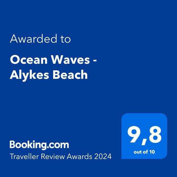 Bilde 7: Ocean Waves - Alykes Beach