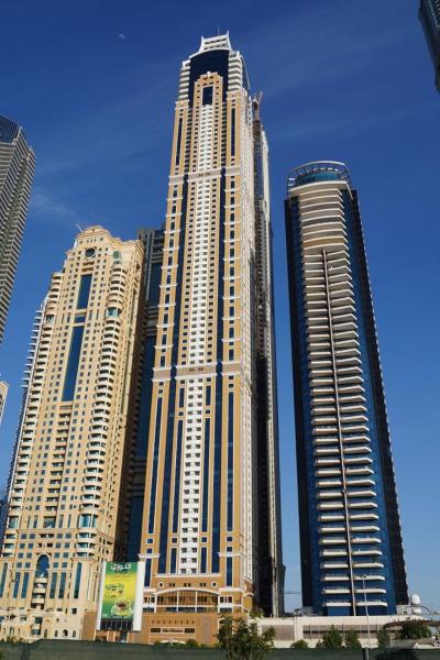 På billedet ses objektet Private Room in Co-living Apartment Dubai Marina beliggende i byen Dubai.