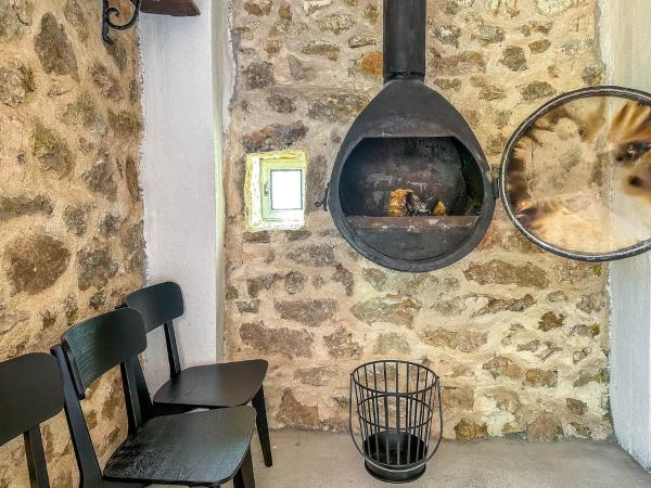 Na fotografii je vidět objekt Villa Lisinj apartments nacházející se ve městě Dapčevići.