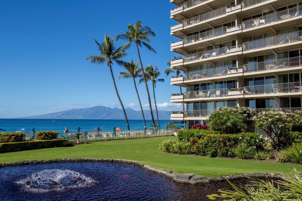 A la foto es mostra l'objecte Aston at The Whaler on Kaanapali Beach situat a la ciutat de Lahaina.