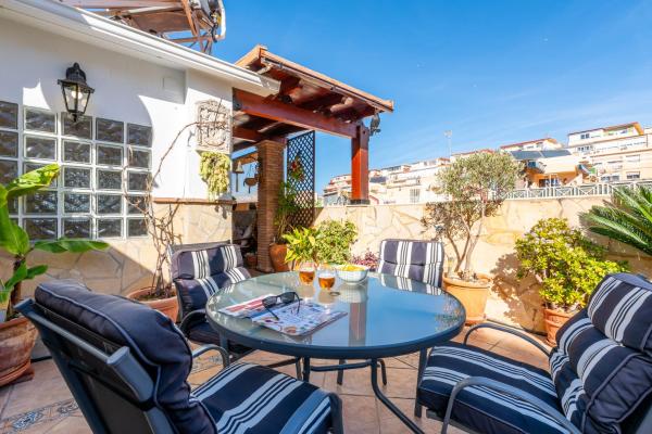 Na zdjęciu widoczny jest obiekt MCGOMEZ HOUSE położony w mieście Malaga.