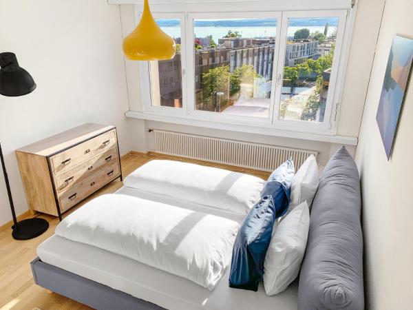 Фотография 2: ARISER - Zug Lake View Business Apartment