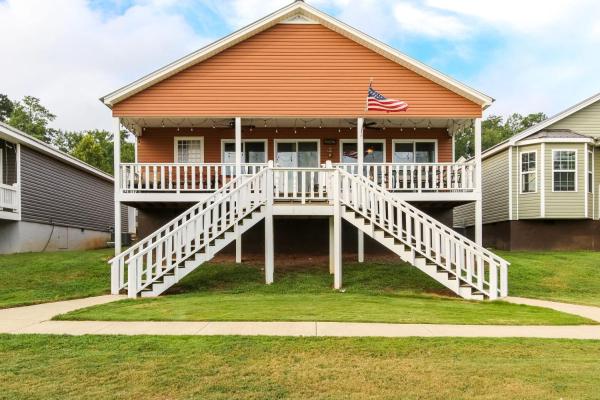 House# 50 Home Away Home (No Pets) - Guntersville Lake