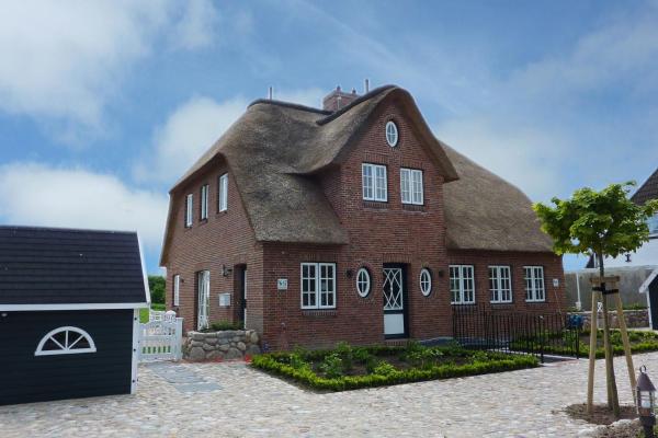 A la foto es mostra l'objecte Hüs Lillebo situat a la ciutat de Hedehusum.