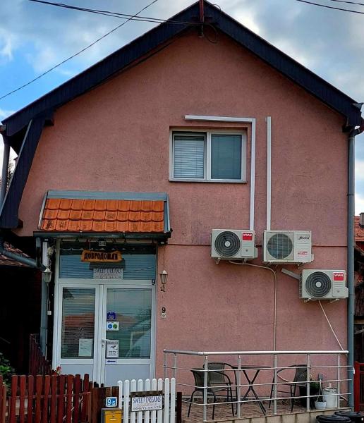 На фото показан объект Sweet dreams, расположенный в городе Osnić.
