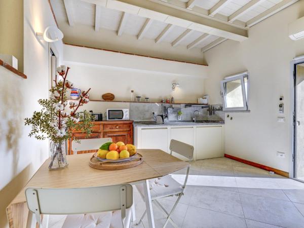 På billedet ses objektet Apartment Noce by Interhome beliggende i byen Marciana.
