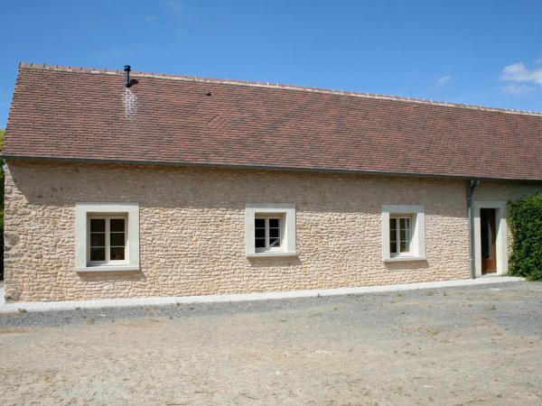 Nella foto è visibile l'oggetto Maison de campagne avec cuisine équipée et wifi, proche nature et activités aquatiques - FR-1-410-198 situato nella città di Bernay.