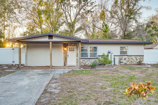 A la foto es mostra l'objecte Idyllic Oldsmar Vacation Rental 1 Mi to Beach! situat a la ciutat de Oldsmar.