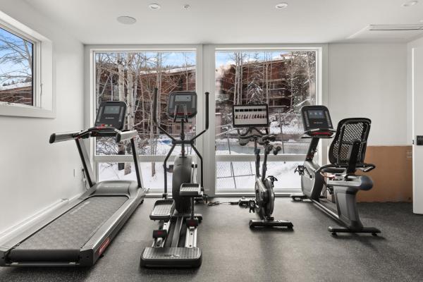 Foto 7: Enclave 308, Snowmass Ski-In/Ski-Out Condo w/Shared Pool/Hot Tub