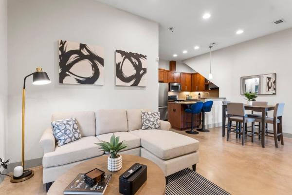 A la foto es mostra l'objecte Chic & Homey 3-BR Close to Downtown Heart of 704 situat a la ciutat de Austin.