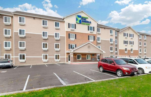 Na fotografii je vidět objekt Extended Stay America Select Suites - Kansas City - Stadium nacházející se ve městě Independence.