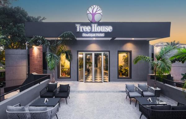 На фото показан объект Tree House Boutique Hotel, расположенный в городе Абуджа.