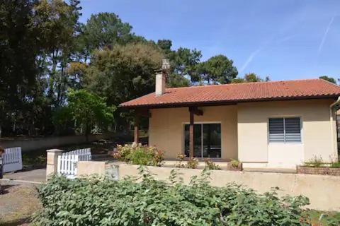 A la foto es mostra l'objecte villa seignosse situat a la ciutat de Seignosse.